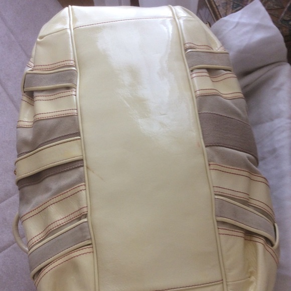 Vintage Juicy Couture leather large bag. - Picture 6 of 8